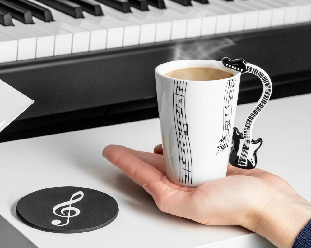Music hrnek černá kytara + podtácek